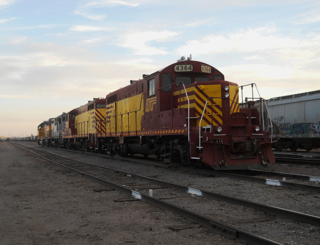 WTJR 4364  26Feb2011  In the WT&J Yard  